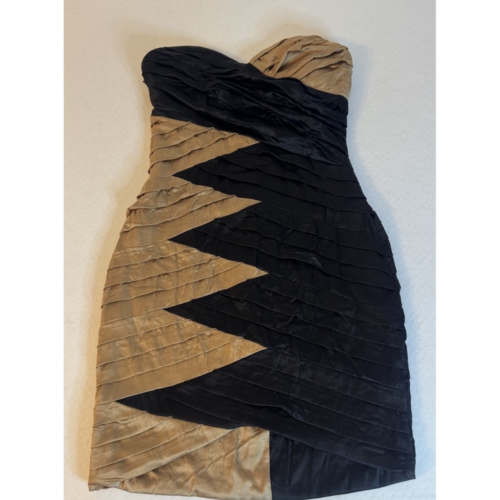 Bebe Silk Vintage Blend Strapless Mini Dress Black Gold Colorblock Small
